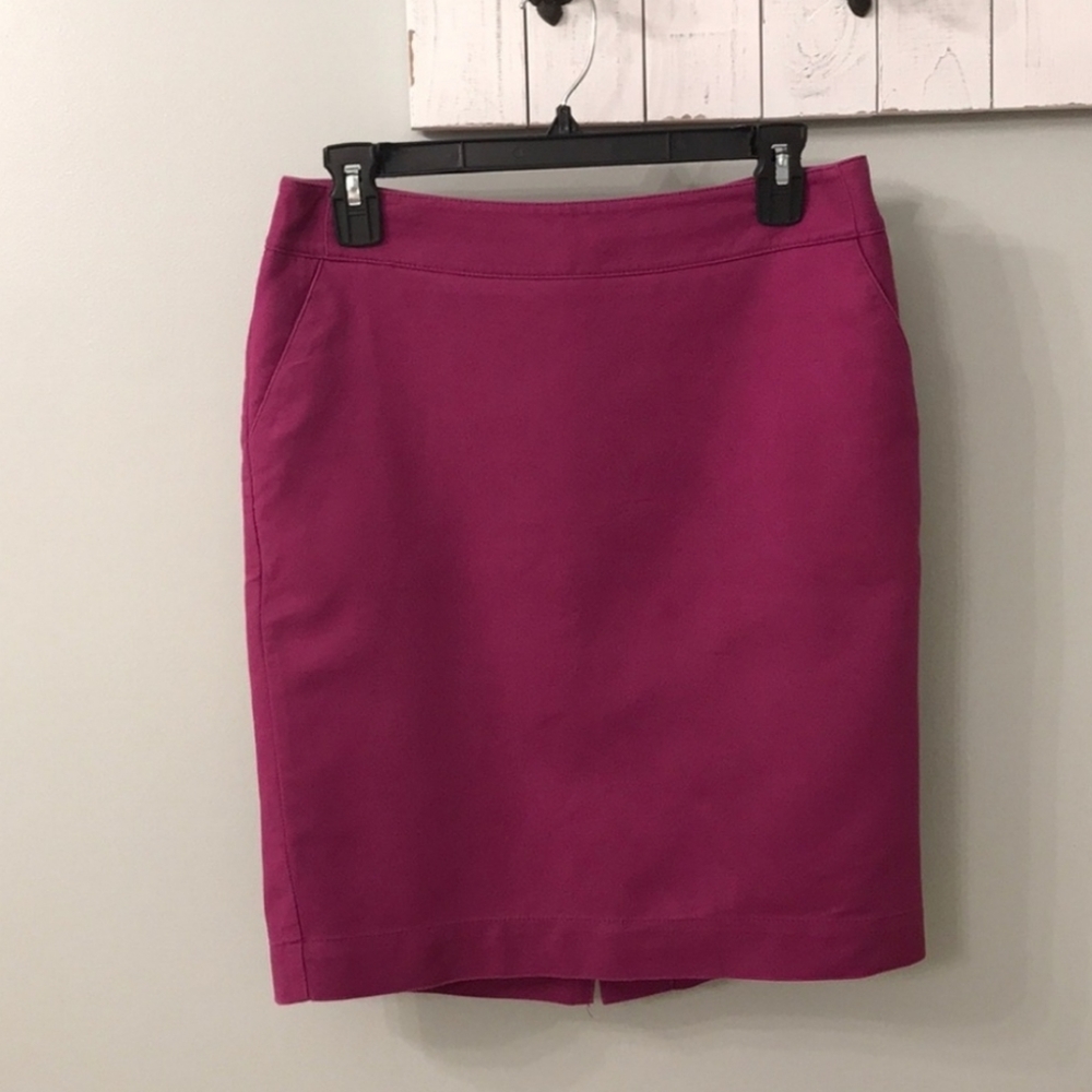 Merona pencil skirt size 2